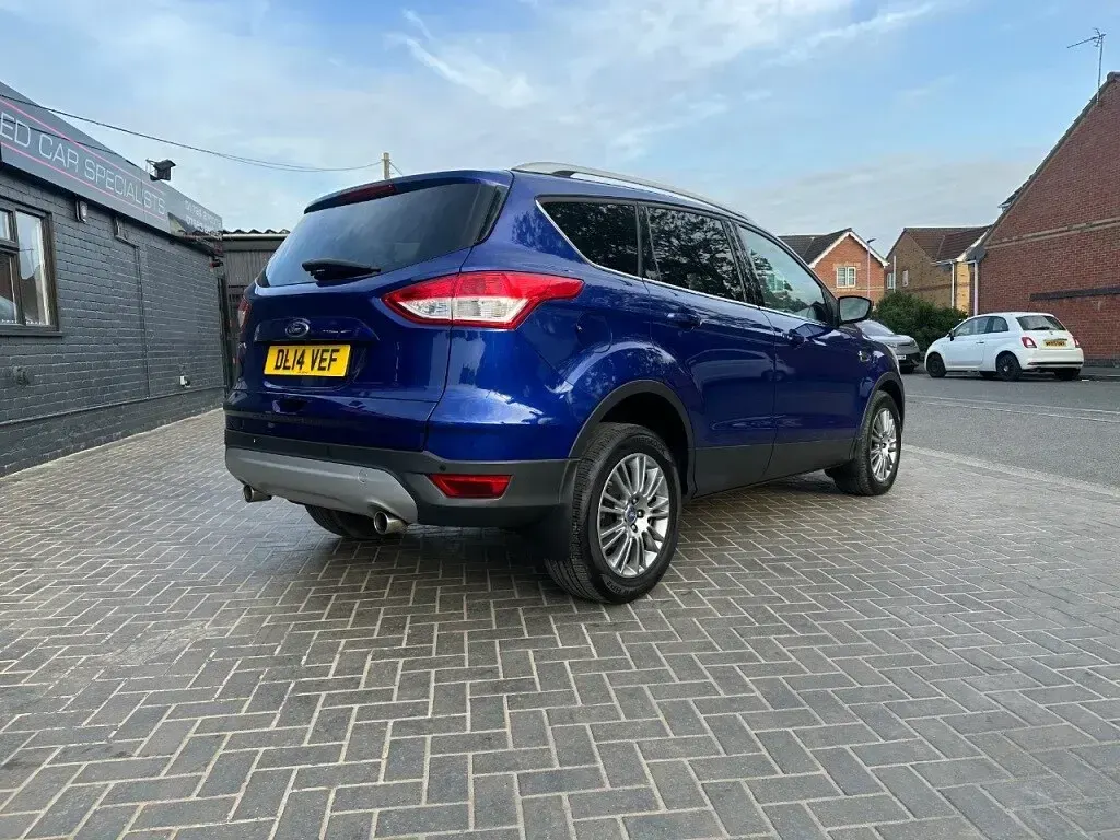 Used Ford Kuga Titanium 163 HP (119 kW) 2014 Blue SUV