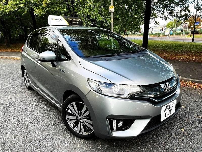 Silver Used 2025 Honda Fit Hybrid Hatchback | £6,995 (Fair price) - Image 1/4
