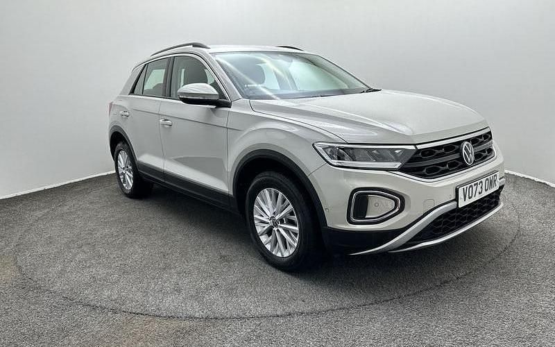 Used VW T-Roc Life 110 HP (80 kW) 2023 Grey SUV