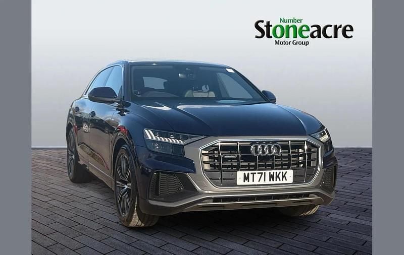 Used Audi Q8 Comfort 281 HP (206 kW) 2021 Blue SUV