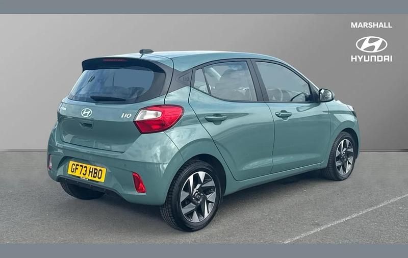 Used Hyundai i10 Advanced 67 HP (49 kW) 2023 Green Hatchback