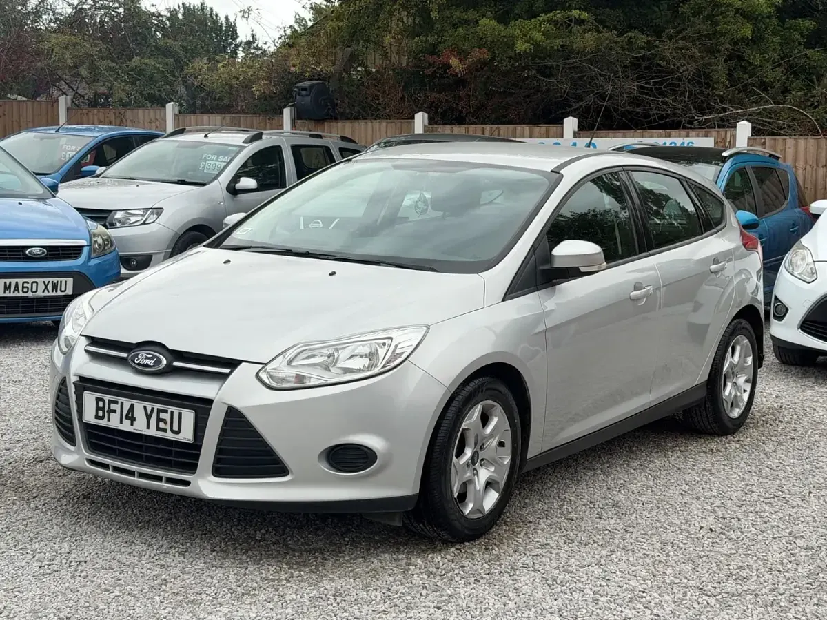 Used Ford Focus 2014 Silver Hatchback