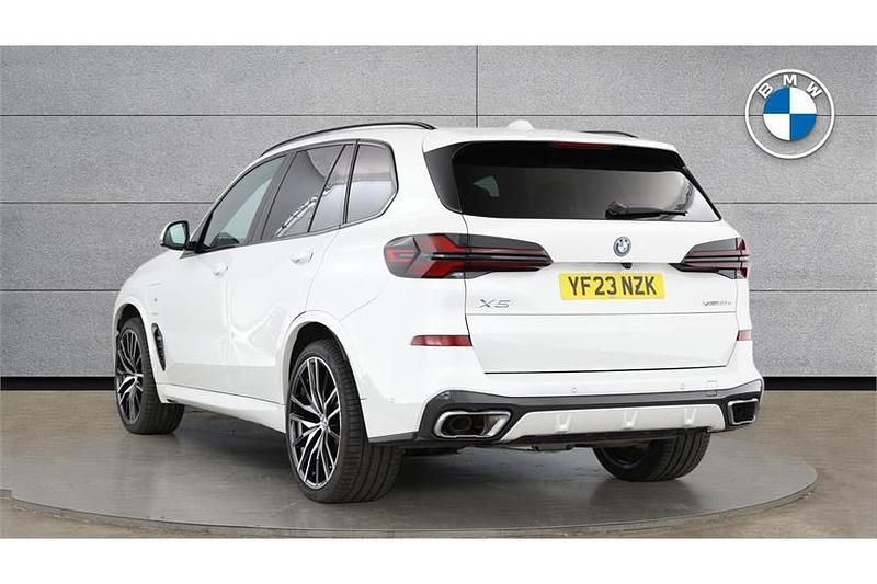 Used BMW X5 M Sport 489 HP (359 kW) 2023 White SUV