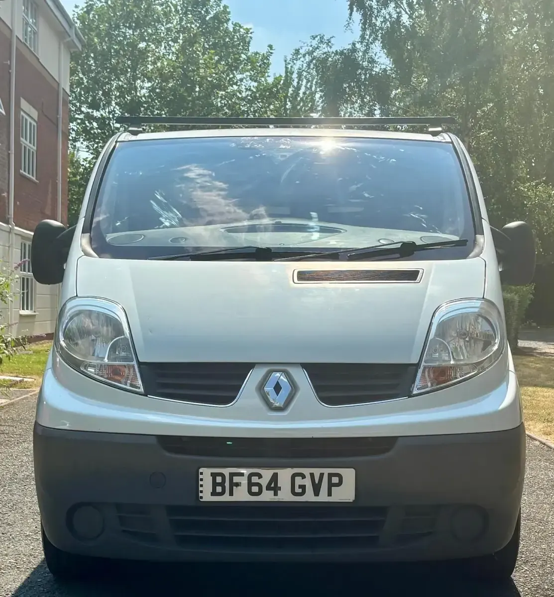 Used Renault Trafic 115 HP (84 kW) 2014 White MPV