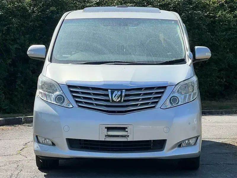 Used Toyota Alphard 2008 Classic silver MPV