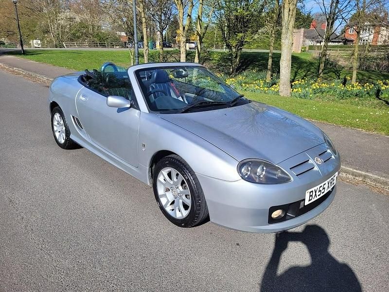 Used MG F 135 HP (99 kW) 2005 Silver Cabriolet