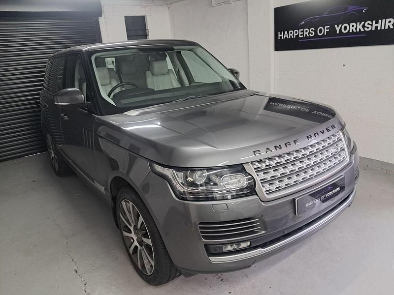 Used Land Rover Range Rover Vogue 258 HP (189 kW) 2014 Grey SUV
