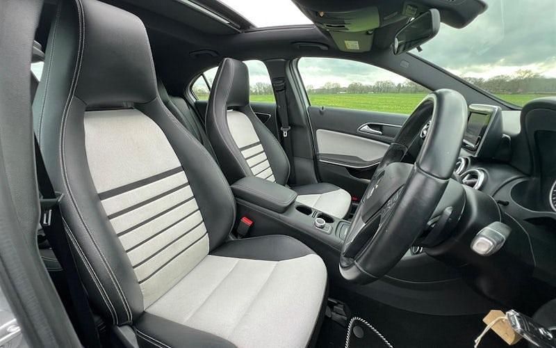 Used Mercedes A180 SE 109 HP (80 kW) 2015 Hatchback