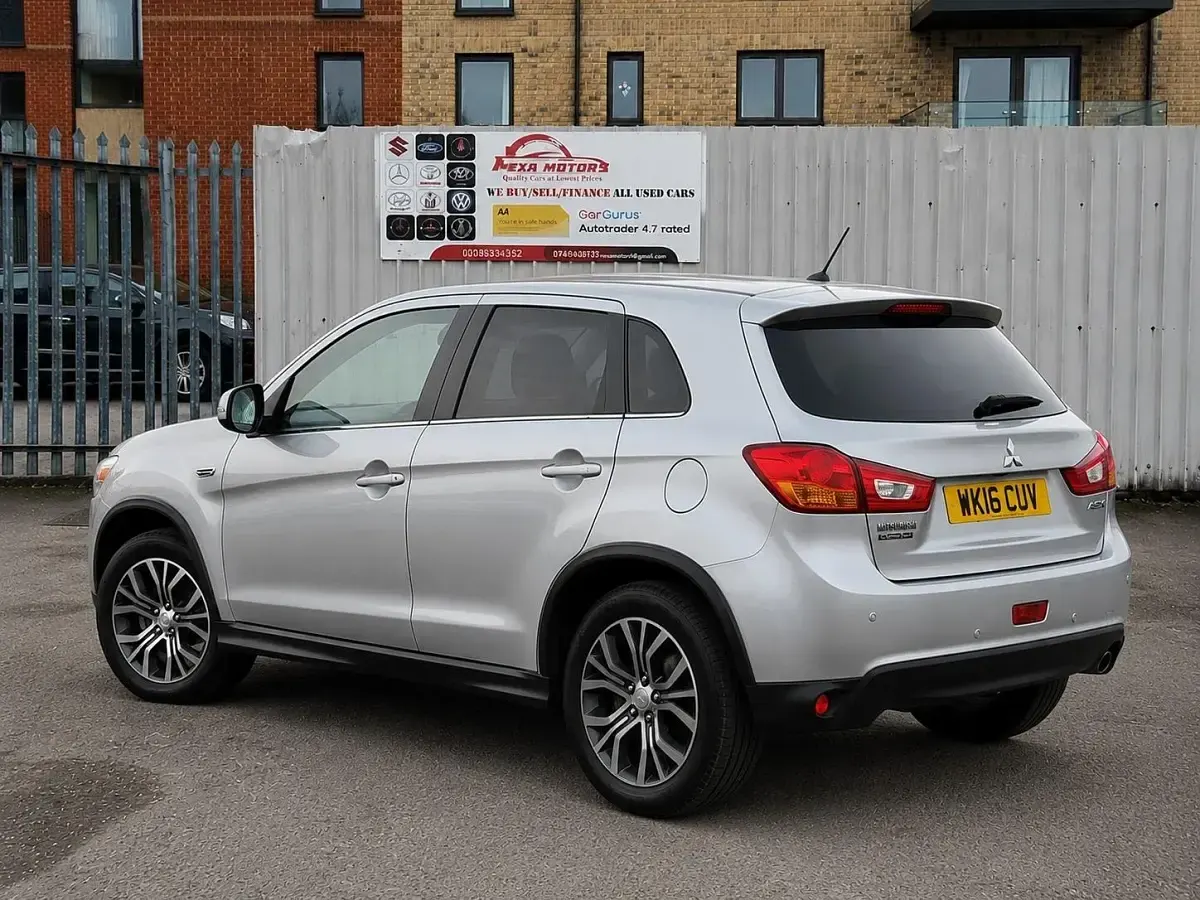 Used Mitsubishi ASX 117 HP (86 kW) 2016 Silver SUV