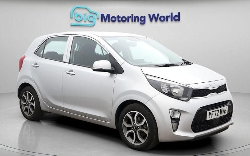 Used Kia Picanto 67 HP (49 kW) 2023 Silver Hatchback
