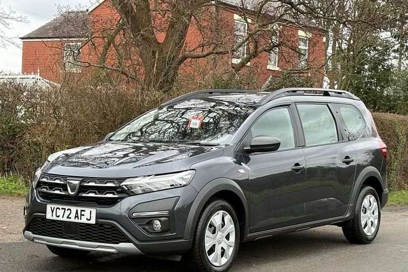 Used Dacia Jogger Essentiel 109 HP (80 kW) 2022 MPV