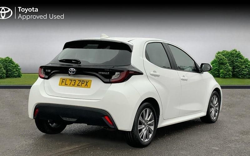 Used Toyota Yaris Hybrid 116 HP (85 kW) 2026 Hatchback