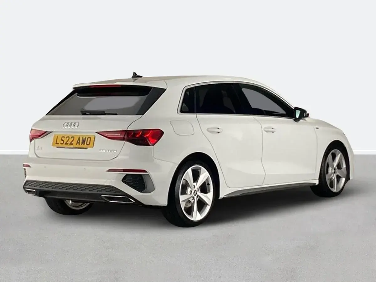 Used Audi A3 S-Line 150 HP (110 kW) 2022 White Sedan