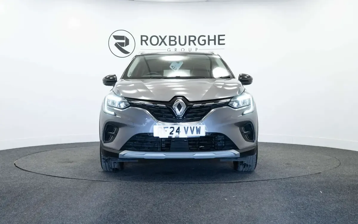 Used Renault Captur Techno 145 HP (106 kW) 2024 Grey SUV
