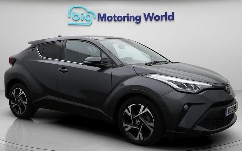 Used 2022 Toyota C-HR Design SUV | £20,400 (Fair price) - Image 1/4