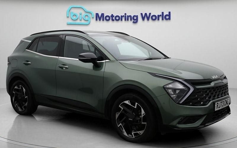 Used 2023 Kia Sportage 2 SUV | £23,917 (Good price) - Image 1/4
