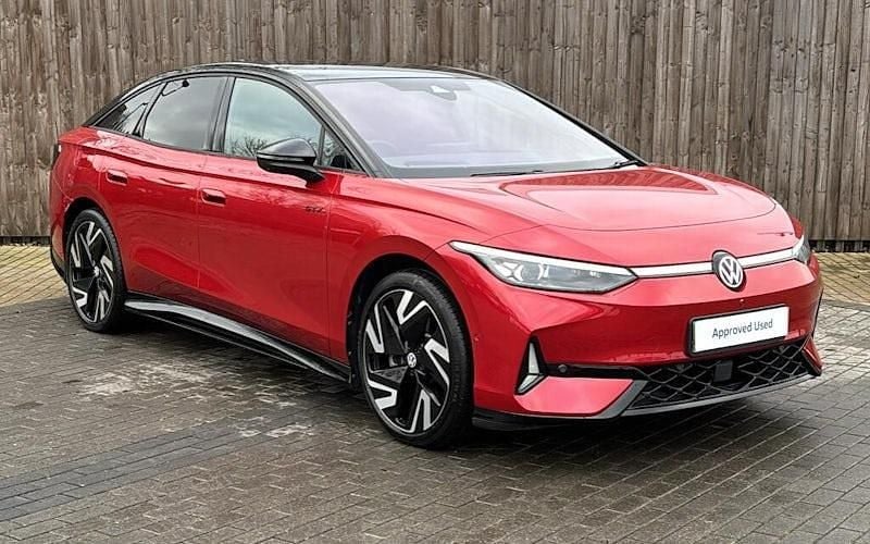 Used VW ID.7 GTX 250 kW (340 HP) 2024 Red Hatchback