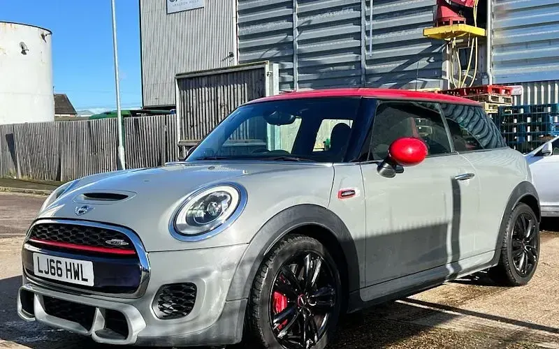 Used Mini John Cooper Works Hatch 231 HP (169 kW) 2017 Hatchback