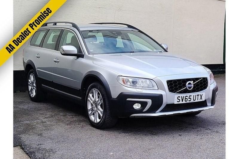 Used Volvo XC70 SE Lux 220 HP (161 kW) 2015 Silver Estate