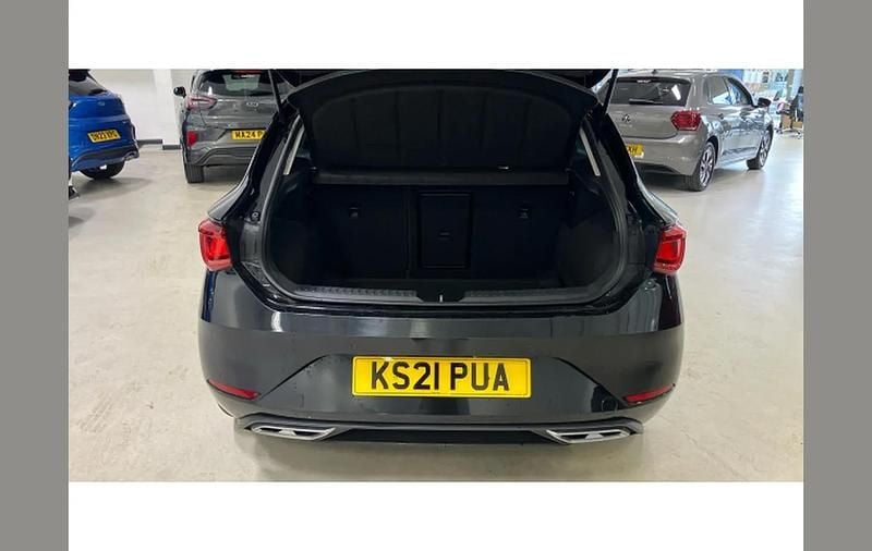 Used Seat Leon FR 147 HP (108 kW) 2021 Black Hatchback