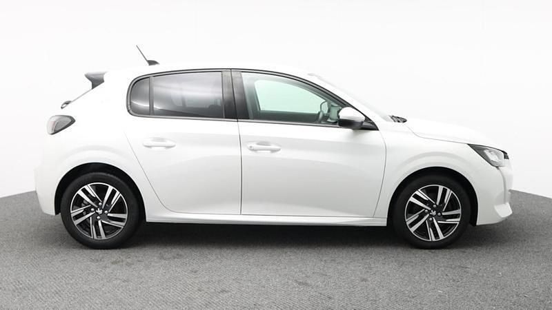 White Used 2021 Peugeot 208 Allure Premium Hatchback | £14,999 (Fair price) - Image 1/4