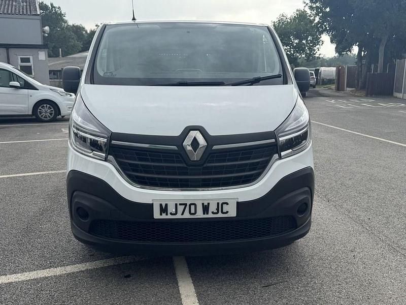 Used Renault Trafic Business 2021 White MPV