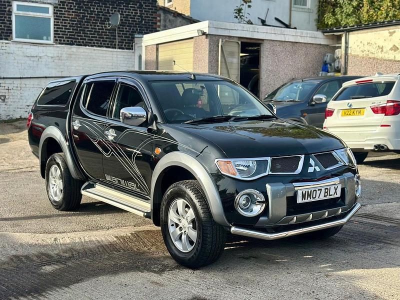 Black Used 2007 Mitsubishi L200 Pickup | £6,995 (Fair price) - Image 1/4