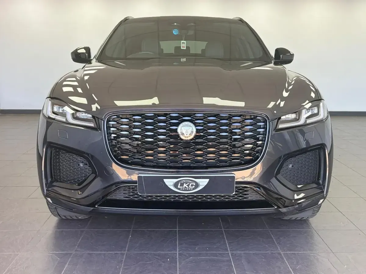 Used Jaguar F-Pace R-Dynamic 404 HP (297 kW) 2024 Grey SUV