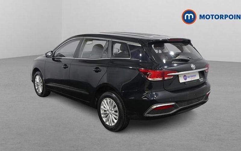 Used MG MG5 EV Excite 114 kW (156 HP) 2022 Black Estate