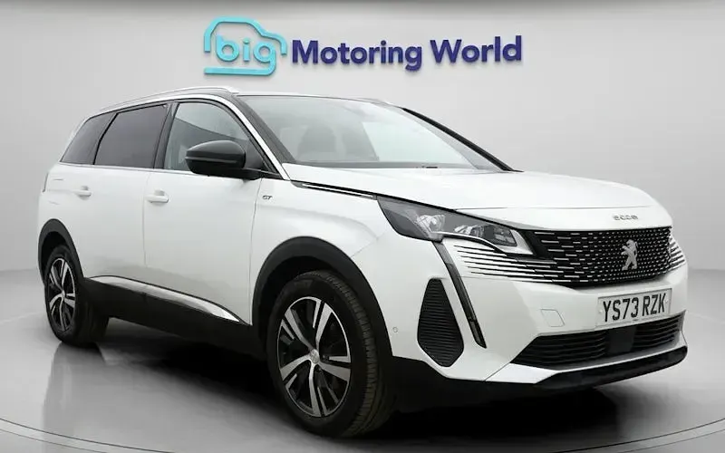 Used Peugeot 5008 GT 131 HP (96 kW) 2023 SUV