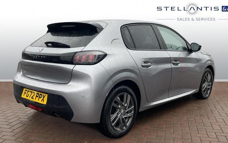 Used Peugeot 208 Active+ 102 HP (75 kW) 2022 Grey Hatchback