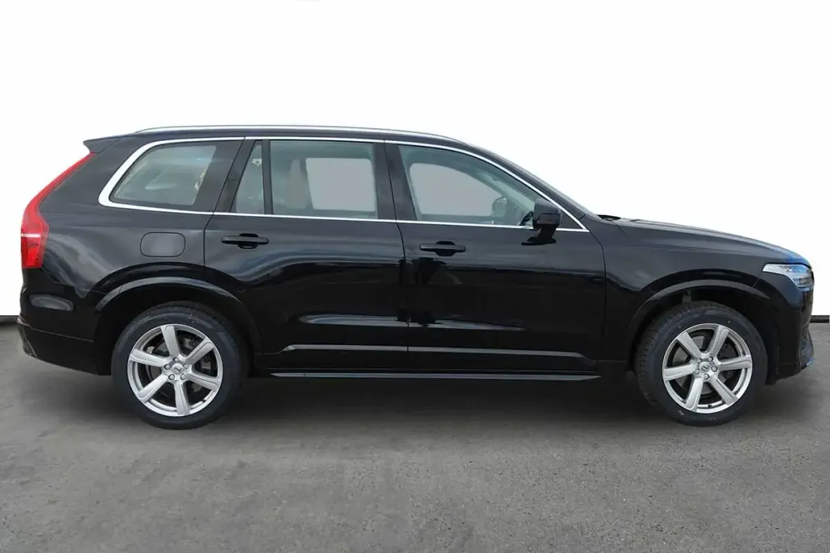 Used Volvo XC90 Core 250 HP (183 kW) 2024 SUV