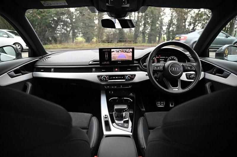 Used Audi A4 S-Line 150 HP (110 kW) 2023 Grey Sedan