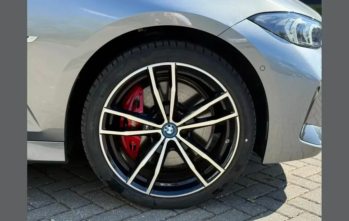 Used BMW 330 M Sport 288 HP (211 kW) 2023 Grey Estate