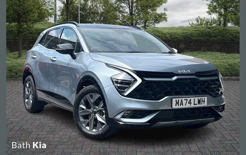 Silver Used 2024 Kia Sportage 2 SUV | £32,557 (Fair price) - Image 1/4