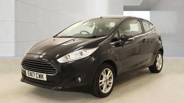 Used Ford Fiesta Zetec 82 HP (60 kW) 2017 Black Hatchback