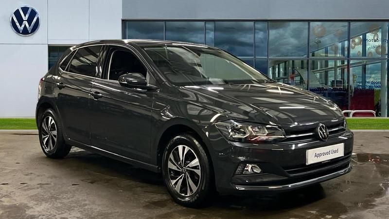 Used VW Polo Match 80 HP (58 kW) 2021 Urano grey Hatchback