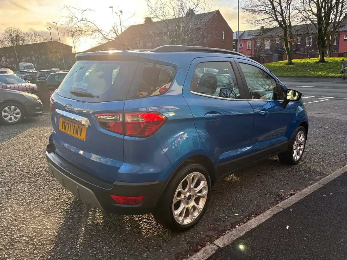 Usado Ford Ecosport Titanium 125 HP (91 kW) 2021 Azul SUV