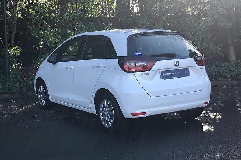 Used Honda Jazz SE 2023 White Hatchback