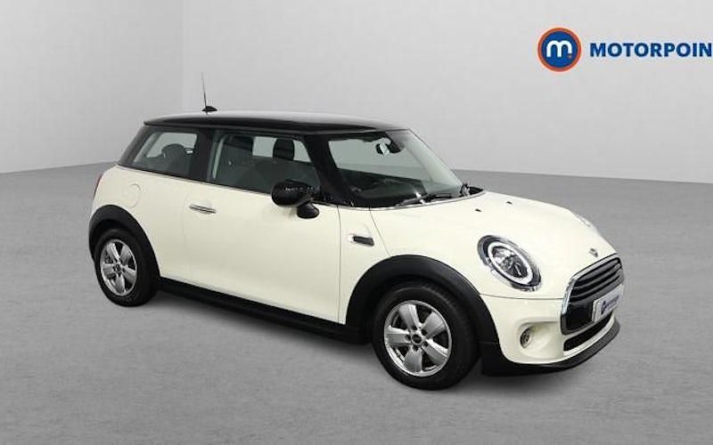 Used 2021 Mini Cooper Classic Hatchback | £14,249 (Super price) - Image 1/4