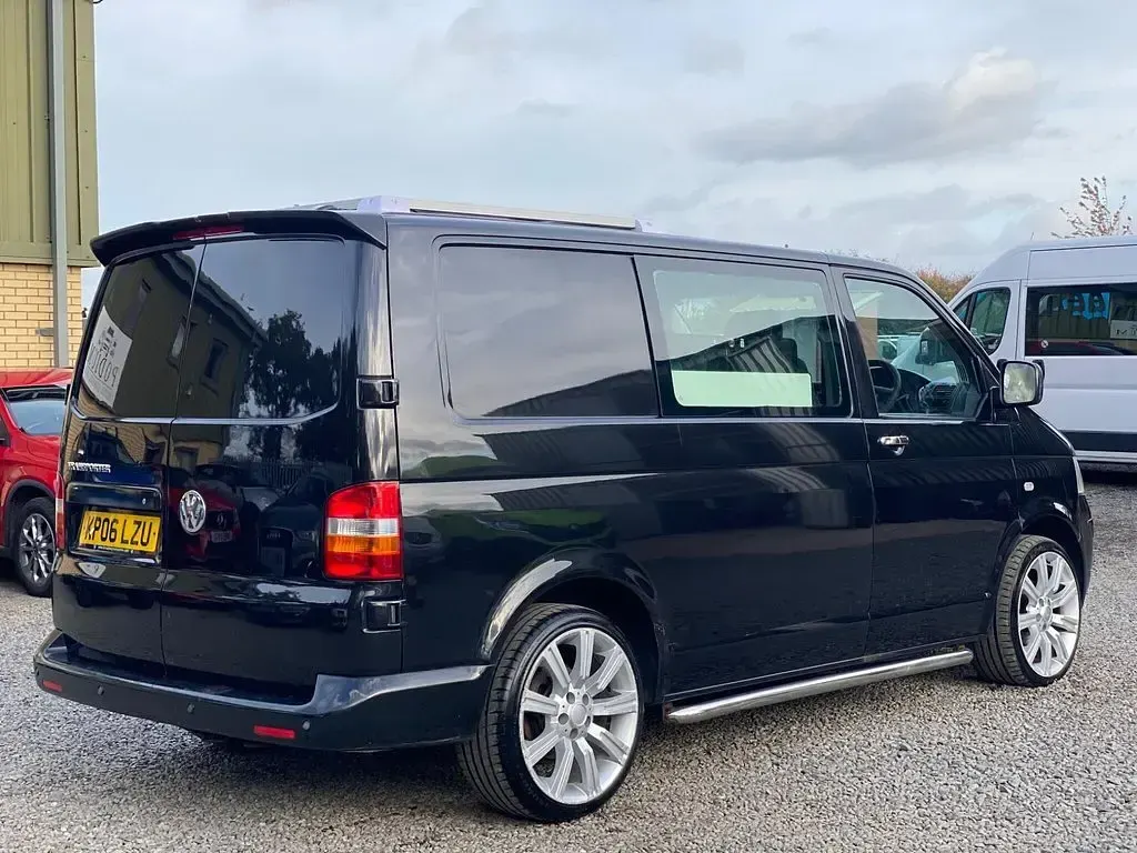 Used VW Transporter 130 HP (95 kW) 2006 Black Van