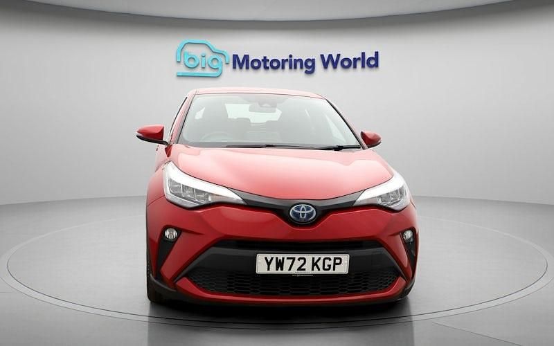 Used Toyota C-HR 122 HP (89 kW) 2023 Red SUV
