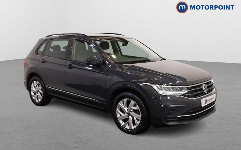 Used 2024 VW Tiguan Life SUV | £20,299 - Image 1/4