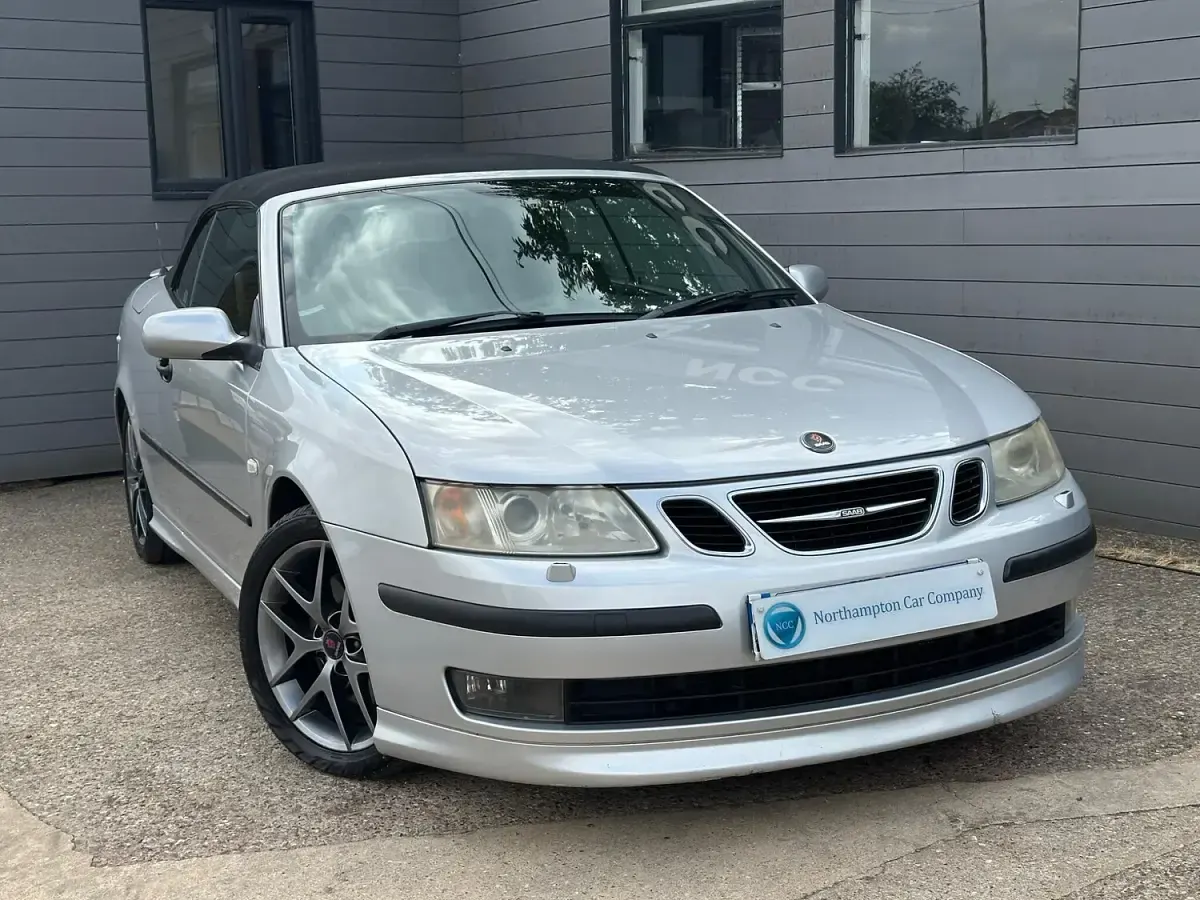 Used Saab 9-3 Aero 210 HP (154 kW) 2005 Silver Cabriolet