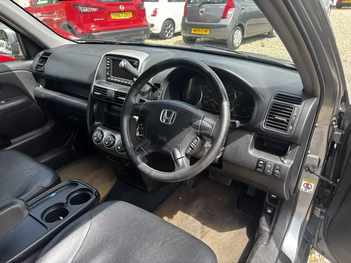 Used Honda CR-V Executive 150 HP (110 kW) 2007 Silver SUV