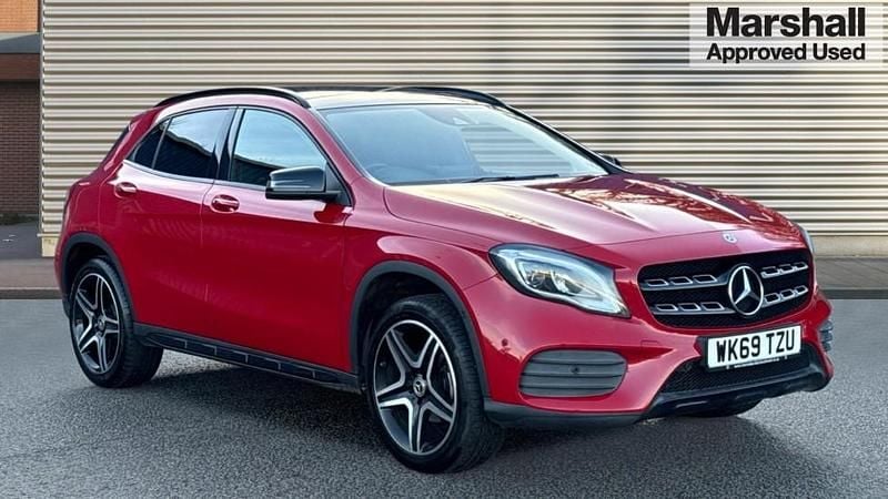 Red Used 2020 Mercedes GLA200 AMG line SUV | £18,112 (Super price) - Image 1/4