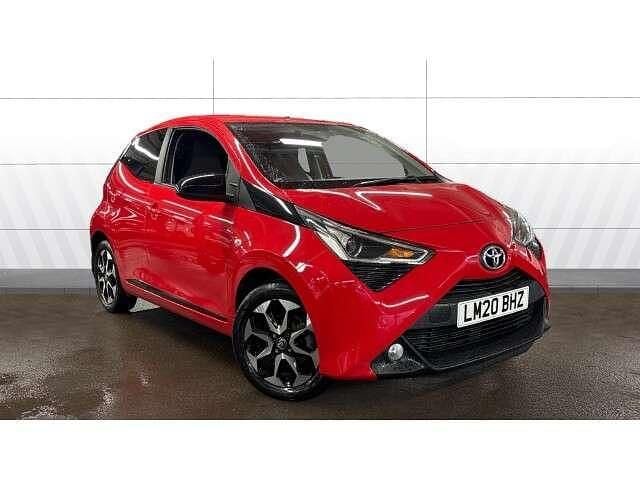 Red Used 2019 Toyota Aygo Trend Hatchback | £8,402 (Fair price) - Image 1/4