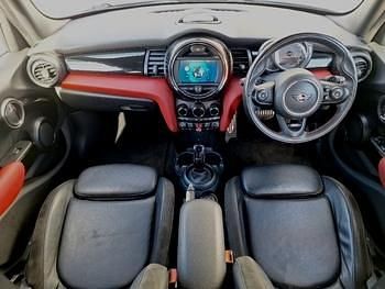 Used Mini Cooper S Sport 192 HP (141 kW) 2018 Grey Hatchback