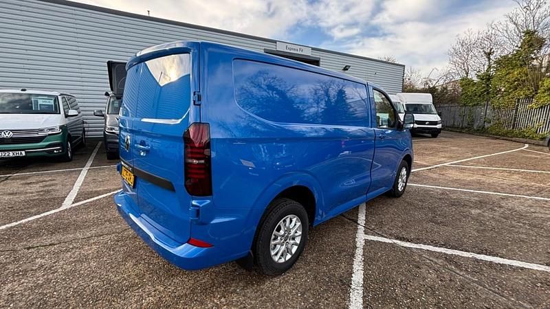 New VW Transporter Pro 110 HP (80 kW) 2025 Blue Van