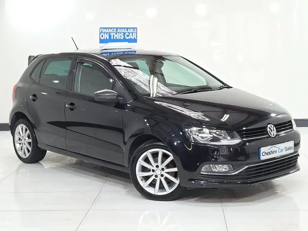 Used VW Polo Design 2015 Black Hatchback